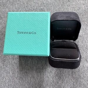 Tiffany ring/earrings box